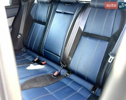 Білий Ленд Ровер Рендж Ровер Велар, об'ємом двигуна 2 л та пробігом 134 тис. км за 28999 $, фото 51 на Automoto.ua