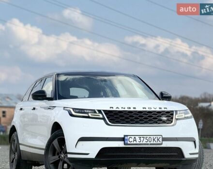 Білий Ленд Ровер Рендж Ровер Велар, об'ємом двигуна 2 л та пробігом 134 тис. км за 28999 $, фото 24 на Automoto.ua
