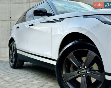 Белый Ленд Ровер Рендж Ровер Велар, объемом двигателя 2 л и пробегом 134 тыс. км за 33999 $, фото 27 на Automoto.ua