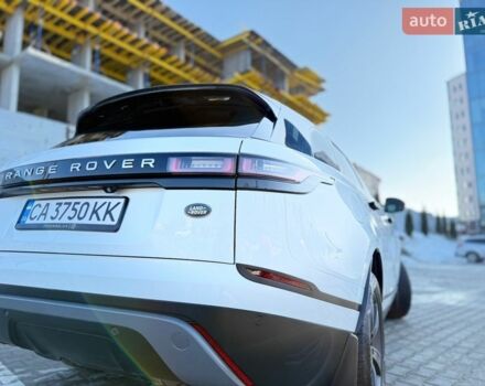 Белый Ленд Ровер Рендж Ровер Велар, объемом двигателя 2 л и пробегом 134 тыс. км за 29999 $, фото 45 на Automoto.ua