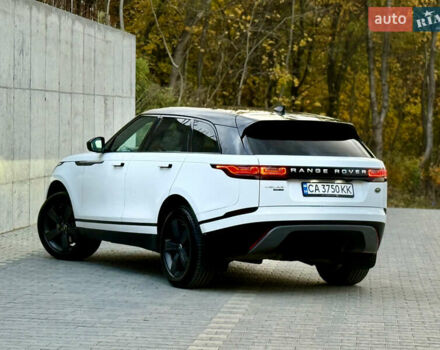Белый Ленд Ровер Рендж Ровер Велар, объемом двигателя 2 л и пробегом 134 тыс. км за 33999 $, фото 30 на Automoto.ua