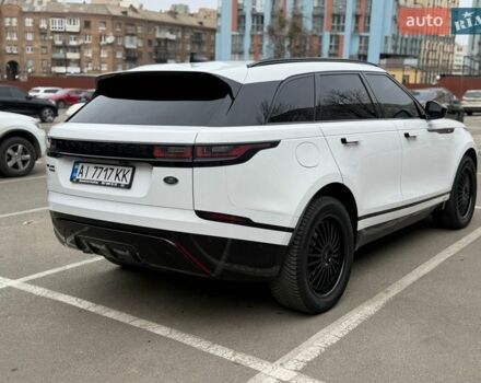 Белый Ленд Ровер Рендж Ровер Велар, объемом двигателя 2 л и пробегом 92 тыс. км за 35300 $, фото 3 на Automoto.ua