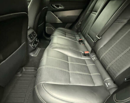 Белый Ленд Ровер Рендж Ровер Велар, объемом двигателя 2 л и пробегом 87 тыс. км за 33300 $, фото 24 на Automoto.ua