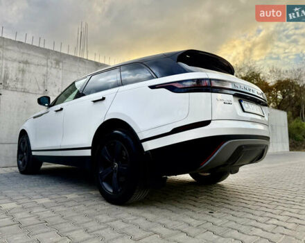 Белый Ленд Ровер Рендж Ровер Велар, объемом двигателя 2 л и пробегом 134 тыс. км за 33999 $, фото 35 на Automoto.ua