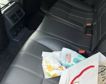 Білий Ленд Ровер Рендж Ровер Велар, об'ємом двигуна 2 л та пробігом 125 тис. км за 27111 $, фото 11 на Automoto.ua