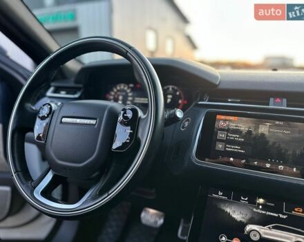 Білий Ленд Ровер Рендж Ровер Велар, об'ємом двигуна 2 л та пробігом 157 тис. км за 34999 $, фото 87 на Automoto.ua