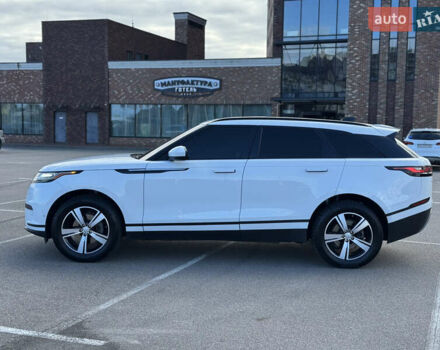 Белый Ленд Ровер Рендж Ровер Велар, объемом двигателя 2 л и пробегом 188 тыс. км за 28700 $, фото 7 на Automoto.ua