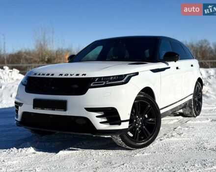 Белый Ленд Ровер Рендж Ровер Велар, объемом двигателя 2 л и пробегом 148 тыс. км за 36700 $, фото 3 на Automoto.ua