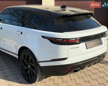 Белый Ленд Ровер Рендж Ровер Велар, объемом двигателя 2 л и пробегом 90 тыс. км за 33900 $, фото 5 на Automoto.ua