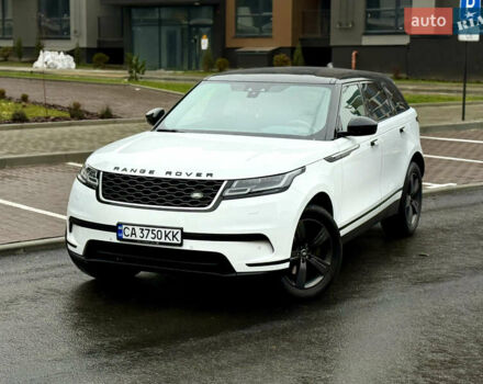 Белый Ленд Ровер Рендж Ровер Велар, объемом двигателя 2 л и пробегом 130 тыс. км за 32500 $, фото 20 на Automoto.ua