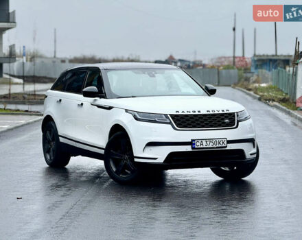 Белый Ленд Ровер Рендж Ровер Велар, объемом двигателя 2 л и пробегом 130 тыс. км за 32500 $, фото 19 на Automoto.ua