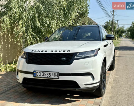 Белый Ленд Ровер Рендж Ровер Велар, объемом двигателя 2 л и пробегом 124 тыс. км за 32300 $, фото 13 на Automoto.ua