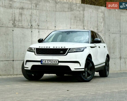 Белый Ленд Ровер Рендж Ровер Велар, объемом двигателя 2 л и пробегом 134 тыс. км за 33999 $, фото 10 на Automoto.ua