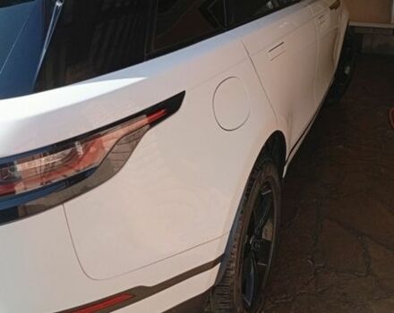 Белый Ленд Ровер Рендж Ровер Велар, объемом двигателя 2 л и пробегом 109 тыс. км за 31000 $, фото 50 на Automoto.ua