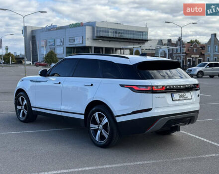 Белый Ленд Ровер Рендж Ровер Велар, объемом двигателя 2 л и пробегом 188 тыс. км за 28700 $, фото 6 на Automoto.ua