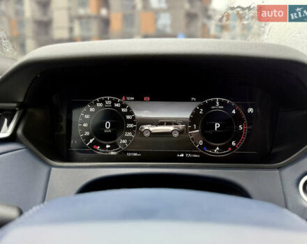 Білий Ленд Ровер Рендж Ровер Велар, об'ємом двигуна 2 л та пробігом 134 тис. км за 29999 $, фото 75 на Automoto.ua