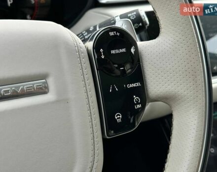 Белый Ленд Ровер Рендж Ровер Велар, объемом двигателя 2.99 л и пробегом 106 тыс. км за 39900 $, фото 25 на Automoto.ua