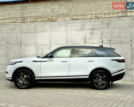 Белый Ленд Ровер Рендж Ровер Велар, объемом двигателя 2 л и пробегом 134 тыс. км за 33999 $, фото 6 на Automoto.ua