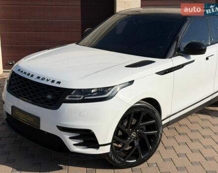 Белый Ленд Ровер Рендж Ровер Велар, объемом двигателя 2 л и пробегом 90 тыс. км за 33900 $, фото 1 на Automoto.ua