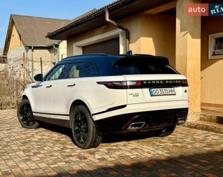 Білий Ленд Ровер Рендж Ровер Велар, об'ємом двигуна 2 л та пробігом 130 тис. км за 28000 $, фото 3 на Automoto.ua
