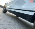 Білий Ленд Ровер Рендж Ровер Велар, об'ємом двигуна 2 л та пробігом 157 тис. км за 34999 $, фото 62 на Automoto.ua