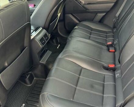 Білий Ленд Ровер Рендж Ровер Велар, об'ємом двигуна 2 л та пробігом 92 тис. км за 29900 $, фото 8 на Automoto.ua