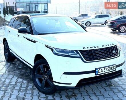 Белый Ленд Ровер Рендж Ровер Велар, объемом двигателя 2 л и пробегом 134 тыс. км за 29999 $, фото 6 на Automoto.ua