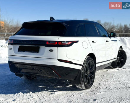 Белый Ленд Ровер Рендж Ровер Велар, объемом двигателя 2 л и пробегом 148 тыс. км за 36700 $, фото 7 на Automoto.ua