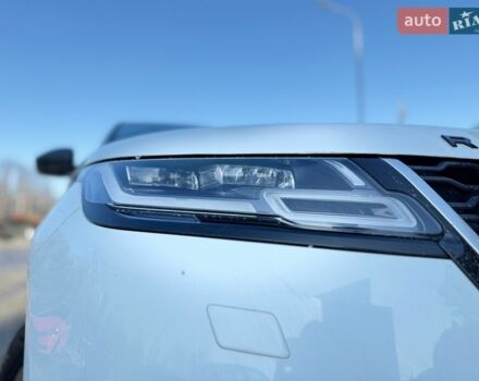 Белый Ленд Ровер Рендж Ровер Велар, объемом двигателя 2 л и пробегом 134 тыс. км за 29999 $, фото 54 на Automoto.ua