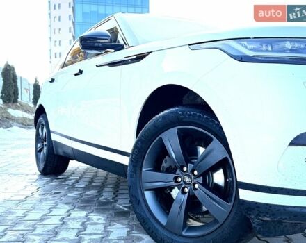 Белый Ленд Ровер Рендж Ровер Велар, объемом двигателя 2 л и пробегом 134 тыс. км за 29999 $, фото 50 на Automoto.ua