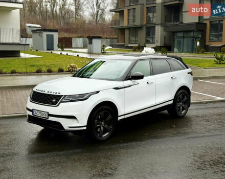Белый Ленд Ровер Рендж Ровер Велар, объемом двигателя 2 л и пробегом 130 тыс. км за 32500 $, фото 13 на Automoto.ua