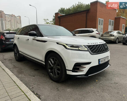 Ленд Ровер Рендж Ровер Велар 2017 в Киеве на Automoto.ua Белый Ленд Ровер Рендж Ровер Велар, объемом двигателя 2 л и пробегом 89 тыс. км за 35000 $, фото 3 на Automoto.ua
