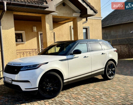 Белый Ленд Ровер Рендж Ровер Велар, объемом двигателя 2 л и пробегом 127 тыс. км за 29500 $, фото 7 на Automoto.ua