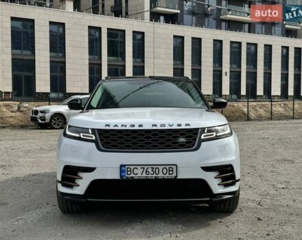 Белый Ленд Ровер Рендж Ровер Велар, объемом двигателя 2.99 л и пробегом 106 тыс. км за 39900 $, фото 2 на Automoto.ua