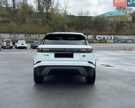 Белый Ленд Ровер Рендж Ровер Велар, объемом двигателя 3 л и пробегом 93 тыс. км за 33000 $, фото 4 на Automoto.ua