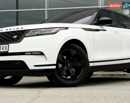 Білий Ленд Ровер Рендж Ровер Велар, об'ємом двигуна 2 л та пробігом 110 тис. км за 38500 $, фото 6 на Automoto.ua