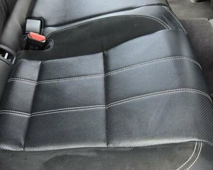 Белый Ленд Ровер Рендж Ровер Велар, объемом двигателя 3 л и пробегом 95 тыс. км за 39500 $, фото 28 на Automoto.ua