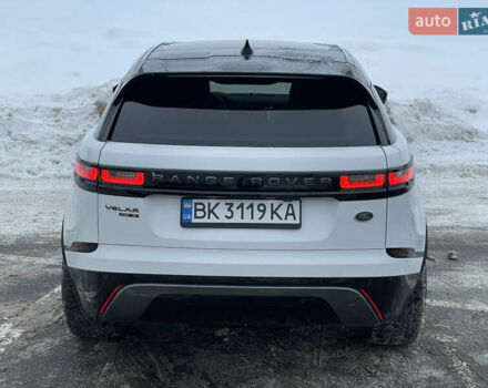 Белый Ленд Ровер Рендж Ровер Велар, объемом двигателя 2 л и пробегом 155 тыс. км за 29500 $, фото 13 на Automoto.ua