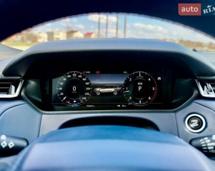 Білий Ленд Ровер Рендж Ровер Велар, об'ємом двигуна 2 л та пробігом 134 тис. км за 28999 $, фото 64 на Automoto.ua