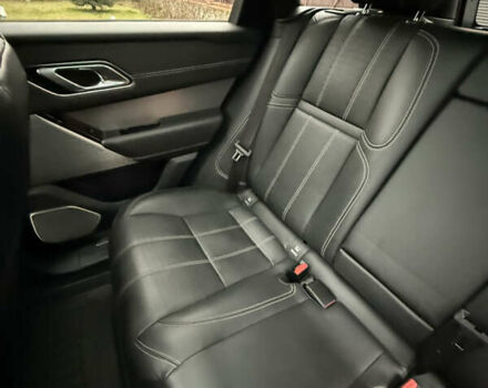 Белый Ленд Ровер Рендж Ровер Велар, объемом двигателя 2 л и пробегом 87 тыс. км за 33300 $, фото 28 на Automoto.ua