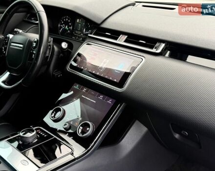 Білий Ленд Ровер Рендж Ровер Велар, об'ємом двигуна 2 л та пробігом 110 тис. км за 38500 $, фото 37 на Automoto.ua