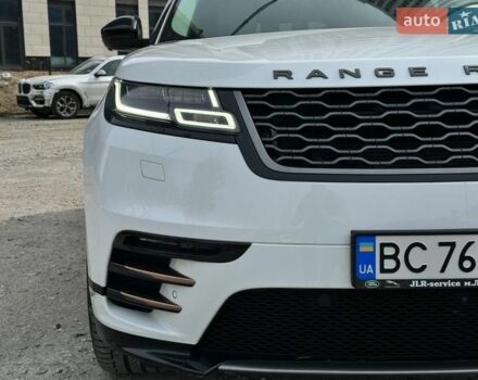 Белый Ленд Ровер Рендж Ровер Велар, объемом двигателя 2.99 л и пробегом 106 тыс. км за 39900 $, фото 5 на Automoto.ua
