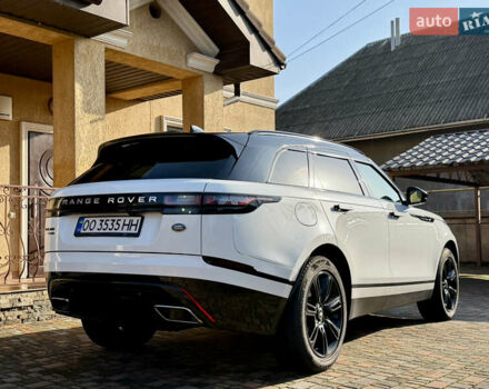 Белый Ленд Ровер Рендж Ровер Велар, объемом двигателя 2 л и пробегом 127 тыс. км за 29900 $, фото 10 на Automoto.ua