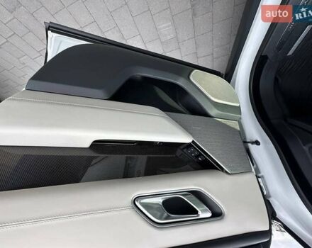 Белый Ленд Ровер Рендж Ровер Велар, объемом двигателя 2.99 л и пробегом 106 тыс. км за 43900 $, фото 40 на Automoto.ua