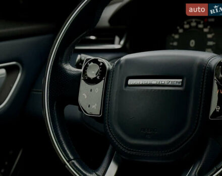 Белый Ленд Ровер Рендж Ровер Велар, объемом двигателя 2 л и пробегом 134 тыс. км за 29500 $, фото 63 на Automoto.ua