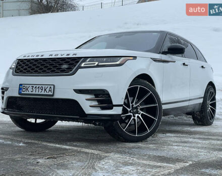 Белый Ленд Ровер Рендж Ровер Велар, объемом двигателя 2 л и пробегом 155 тыс. км за 29500 $, фото 6 на Automoto.ua