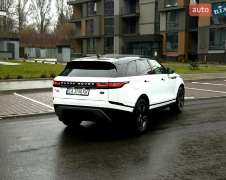 Белый Ленд Ровер Рендж Ровер Велар, объемом двигателя 2 л и пробегом 130 тыс. км за 32500 $, фото 31 на Automoto.ua