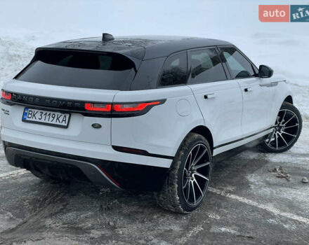 Белый Ленд Ровер Рендж Ровер Велар, объемом двигателя 2 л и пробегом 155 тыс. км за 29500 $, фото 16 на Automoto.ua