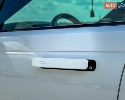 Білий Ленд Ровер Рендж Ровер Велар, об'ємом двигуна 2 л та пробігом 134 тис. км за 28999 $, фото 43 на Automoto.ua