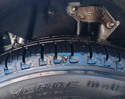 Белый Ленд Ровер Рендж Ровер Велар, объемом двигателя 2 л и пробегом 109 тыс. км за 31000 $, фото 79 на Automoto.ua